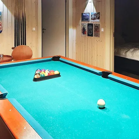 10 Person In Holiday home *