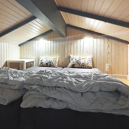 10 Person In Holiday home