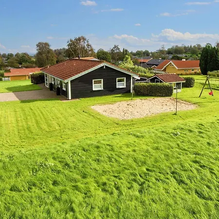 10 Person In Holiday home Hejls